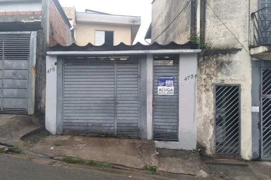 Fachada de casa à venda com 1 quarto, 36m² em Vila Continental, São Paulo