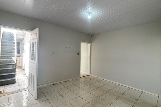 Casa para alugar com 1 quarto, 100m² em Santa Terezinha, Santo André