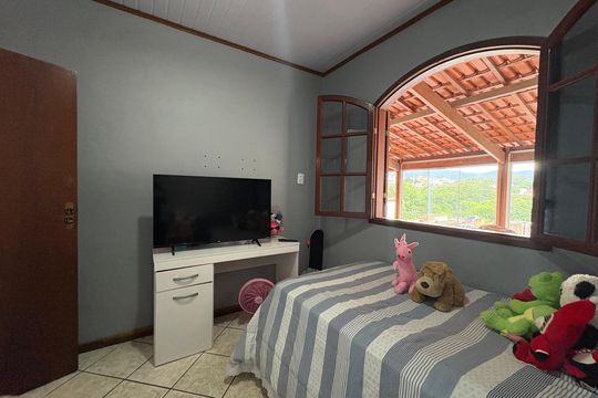 Quarto 2 de casa para alugar com 3 quartos, 330m² em Flávio Marques Lisboa, Belo Horizonte