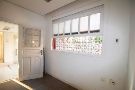 Hall de Entrada de casa para alugar com 8 quartos, 359m² em Carmo, Belo Horizonte