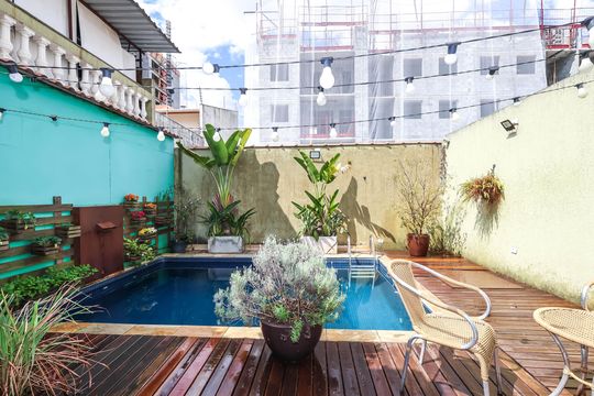Quintal de casa à venda com 3 quartos, 150m² em Vila Dom Pedro I, São Paulo