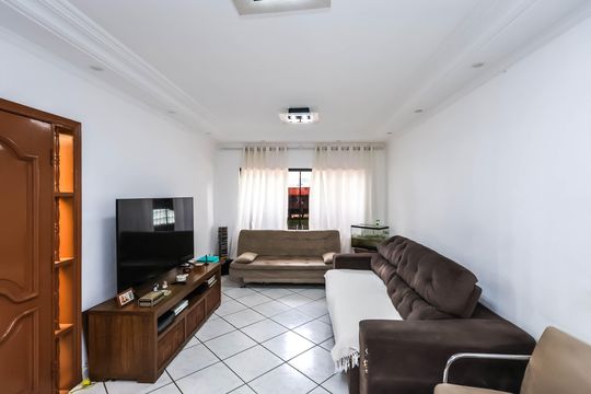 Sala de casa à venda com 3 quartos, 150m² em Vila Dom Pedro I, São Paulo