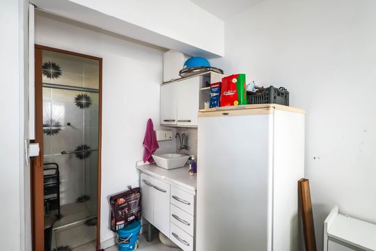 Edícula de casa à venda com 3 quartos, 150m² em Vila Dom Pedro I, São Paulo