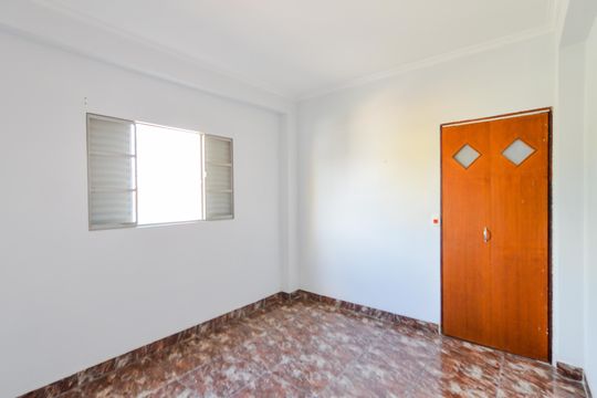 Suíte  de casa para alugar com 2 quartos, 100m² em Jardim Sao Francisco, Guarulhos