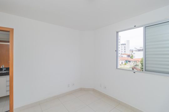 Apartamento para alugar com 2 quartos, 62m² em Renascença, Belo Horizonte