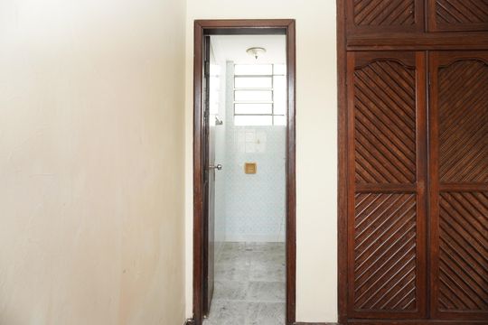 Banheiro da suíte de apartamento à venda com 3 quartos, 120m² em Coração Eucarístico, Belo Horizonte
