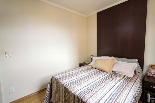 Quarto 3 de apartamento à venda com 5 quartos, 238m² em Buritis, Belo Horizonte