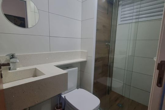 Banheiro de apartamento à venda com 2 quartos, 48m² em Altos de Vila Prudente, São Paulo