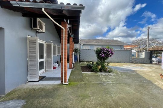 Casa para alugar com 4 quartos, 360m² em Scharlau, São Leopoldo