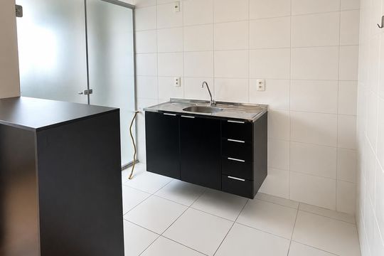Cozinha de apartamento para alugar com 2 quartos, 40m² em Jardim Germania, São Paulo