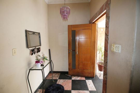 Sala de casa à venda com 4 quartos, 240m² em Vila da Penha, Rio de Janeiro