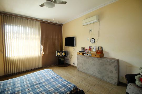 Quarto 4 de casa à venda com 4 quartos, 240m² em Vila da Penha, Rio de Janeiro