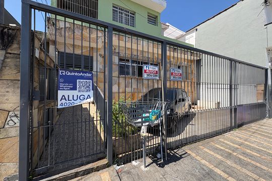 Fachada de casa para alugar com 1 quarto, 55m² em Freguesia do Ó, São Paulo