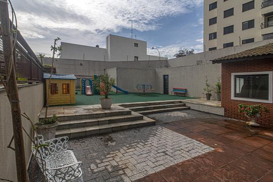 Área comum de apartamento para alugar com 4 quartos, 120m² em Jardim da Saúde, São Paulo