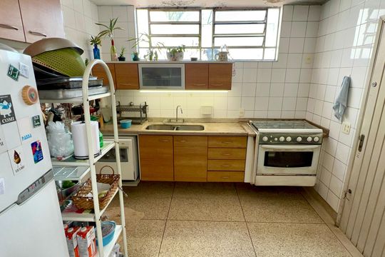Cozinha de casa à venda com 3 quartos, 280m² em Vila Madalena, São Paulo