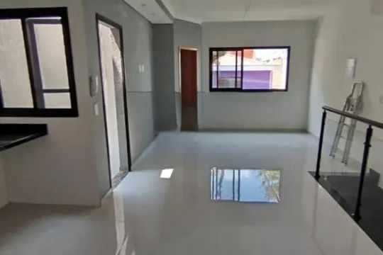 Casa à venda com 2 quartos, 110m² em Jardim das Maravilhas, Santo André