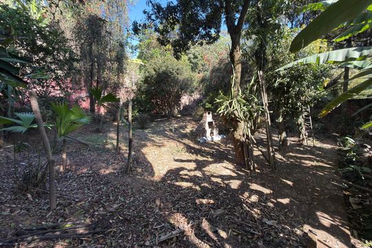 Quintal de casa de condomínio à venda com 8 quartos, 757m² em Estância do Hibisco, Contagem