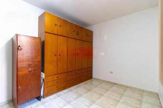Casa à venda com 3 quartos, 269m² em Vila Curuçá, Santo André