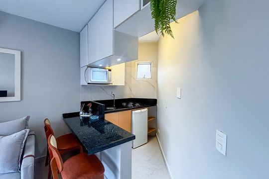 Cozinha de apartamento para alugar com 1 quarto, 42m² em Paraíso, São Paulo