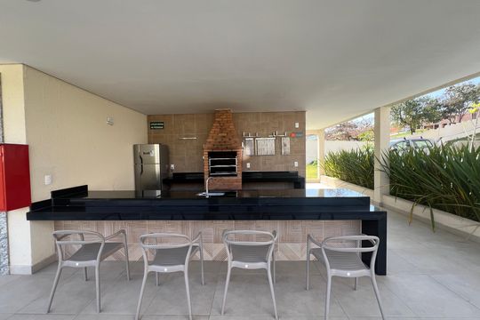 Área comum - Churrasqueira de apartamento para alugar com 2 quartos, 49m² em Braúnas, Belo Horizonte