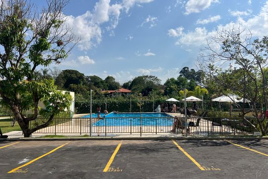 Área comum - Piscina de apartamento para alugar com 2 quartos, 49m² em Braúnas, Belo Horizonte