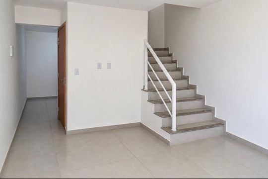 Sala de casa para alugar com 2 quartos, 70m² em Campo Grande, Rio de Janeiro
