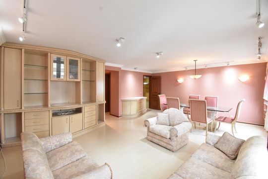 Apartamento para alugar com 4 quartos, 200m² em Centro, Curitiba