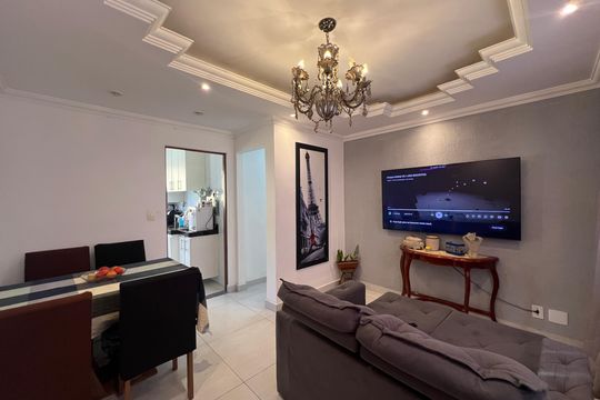Apartamento para alugar com 2 quartos, 52m² em Arvoredo, Contagem