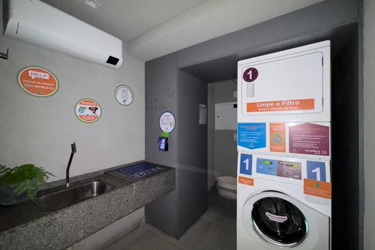 Lavanderia de kitnet/studio para alugar com 1 quarto, 28m² em Pinheiros, São Paulo