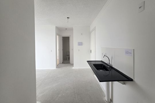 Cozinha de apartamento à venda com 2 quartos, 37m² em Vila Leopoldina, Santo André