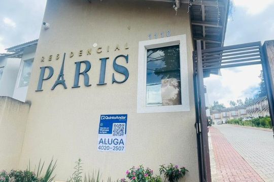 Fachada  de casa de condomínio para alugar com 2 quartos, 48m² em Paisagem Casa Grande, Cotia