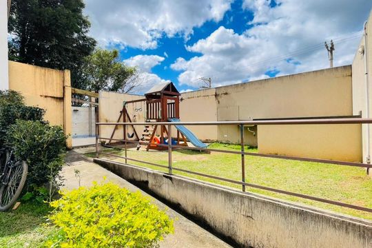 Área comum - Playground de casa de condomínio para alugar com 2 quartos, 48m² em Paisagem Casa Grande, Cotia