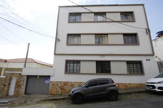 Fachada de apartamento para alugar com 3 quartos, 200m² em Barroca, Belo Horizonte