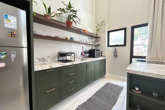 Cozinha  de apartamento para alugar com 1 quarto, 50m² em Centro, Florianópolis