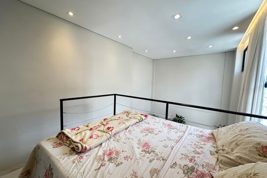 Suíte  de apartamento para alugar com 1 quarto, 50m² em Centro, Florianópolis