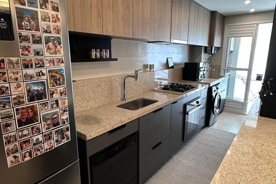 Cozinha de apartamento à venda com 3 quartos, 80m² em Balneário Tropical, Paulínia