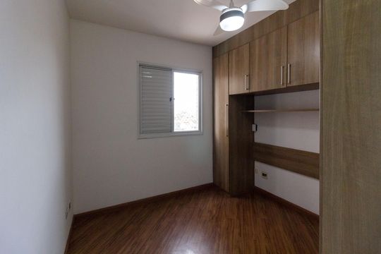 Quarto 3 suíte de apartamento para alugar com 3 quartos, 75m² em Vila Augusta, Guarulhos