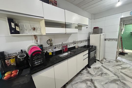 Cozinha de apartamento à venda com 3 quartos, 60m² em Bonsucesso, Rio de Janeiro