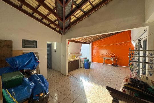 Área de Serviço de casa à venda com 3 quartos, 170m² em Conjunto K, Brasília