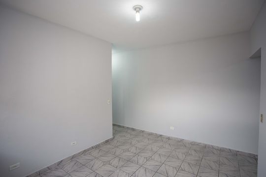 Cozinha de casa para alugar com 1 quarto, 60m² em Campanário, Diadema