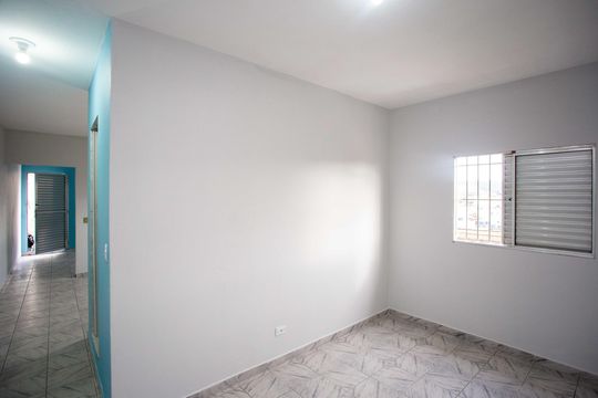 Quarto de casa para alugar com 1 quarto, 60m² em Campanário, Diadema