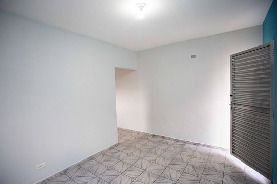 Sala de casa para alugar com 1 quarto, 60m² em Campanário, Diadema