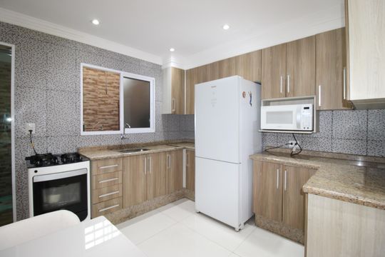 Sala/Cozinha de casa para alugar com 2 quartos, 90m² em Vila Carmosina, São Paulo