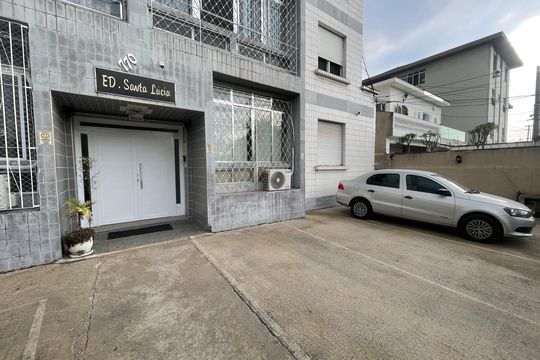 Garagem de apartamento para alugar com 1 quarto, 50m² em Centro, São Vicente