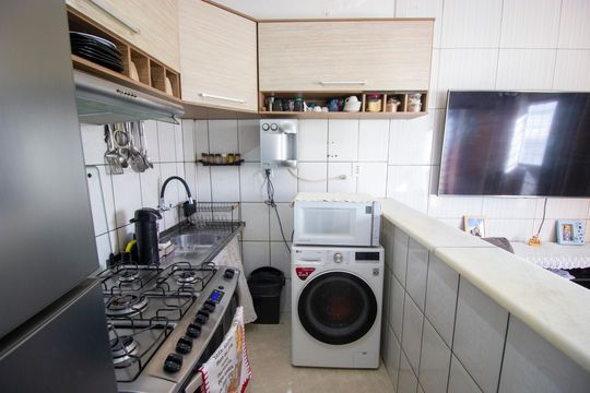 Apartamento à venda com 2 quartos, 46m² em Conjunto 7, Brasília