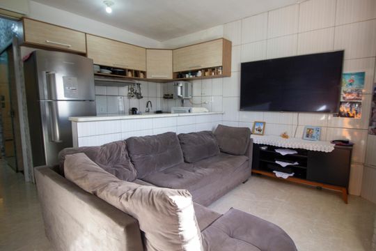 Apartamento à venda com 2 quartos, 46m² em Conjunto 7, Brasília