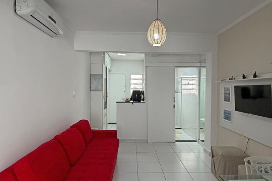 Sala de kitnet/studio para alugar com 1 quarto, 33m² em Gonzaga, Santos