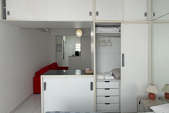 Quarto de kitnet/studio para alugar com 1 quarto, 33m² em Gonzaga, Santos