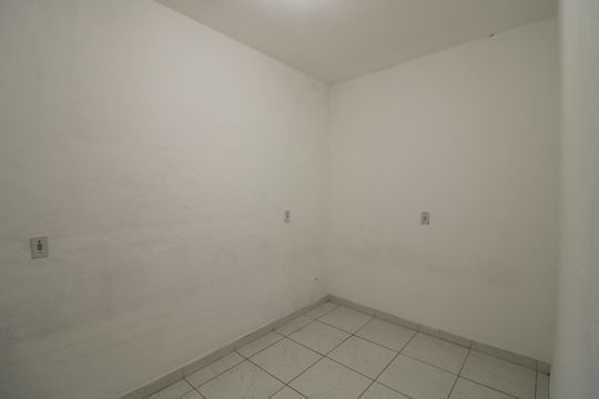 Quarto de apartamento para alugar com 2 quartos, 70m² em Parque Sao Rafael, São Paulo