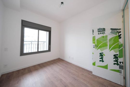 Quarto 2 de apartamento para alugar com 2 quartos, 48m² em Vila Guilhermina, São Paulo
